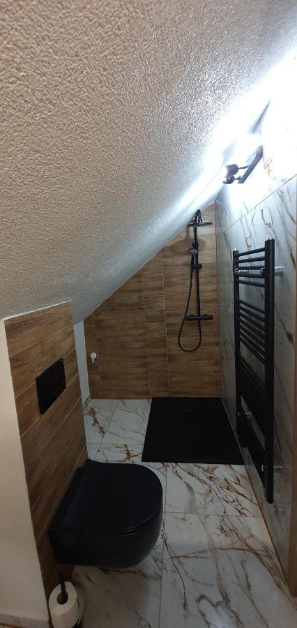 Apartmany Scarlett Mýto pod Ďumbierom المظهر الخارجي الصورة